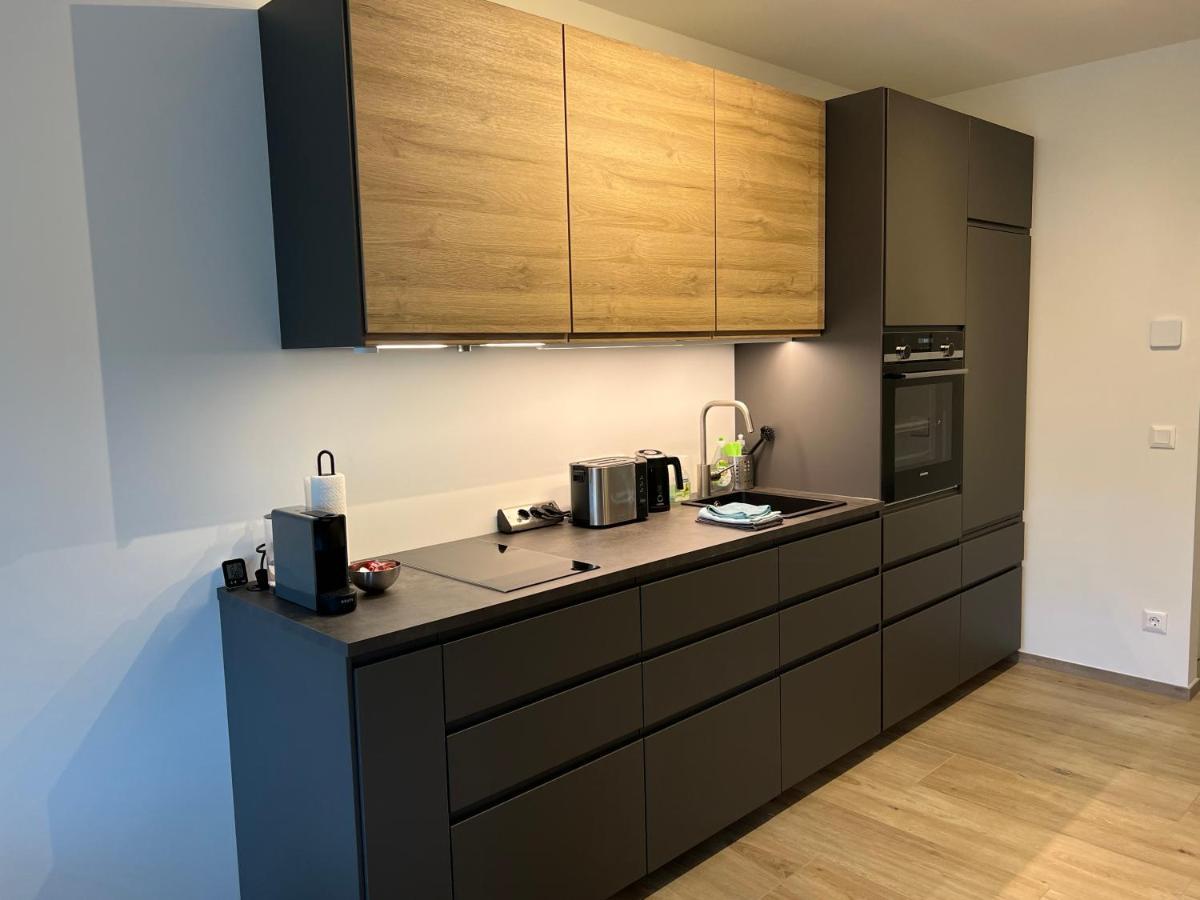 Ferienwohnung Mit Seeblick - Ossiacher See Gerlitzen Sattendorf Exteriör bild